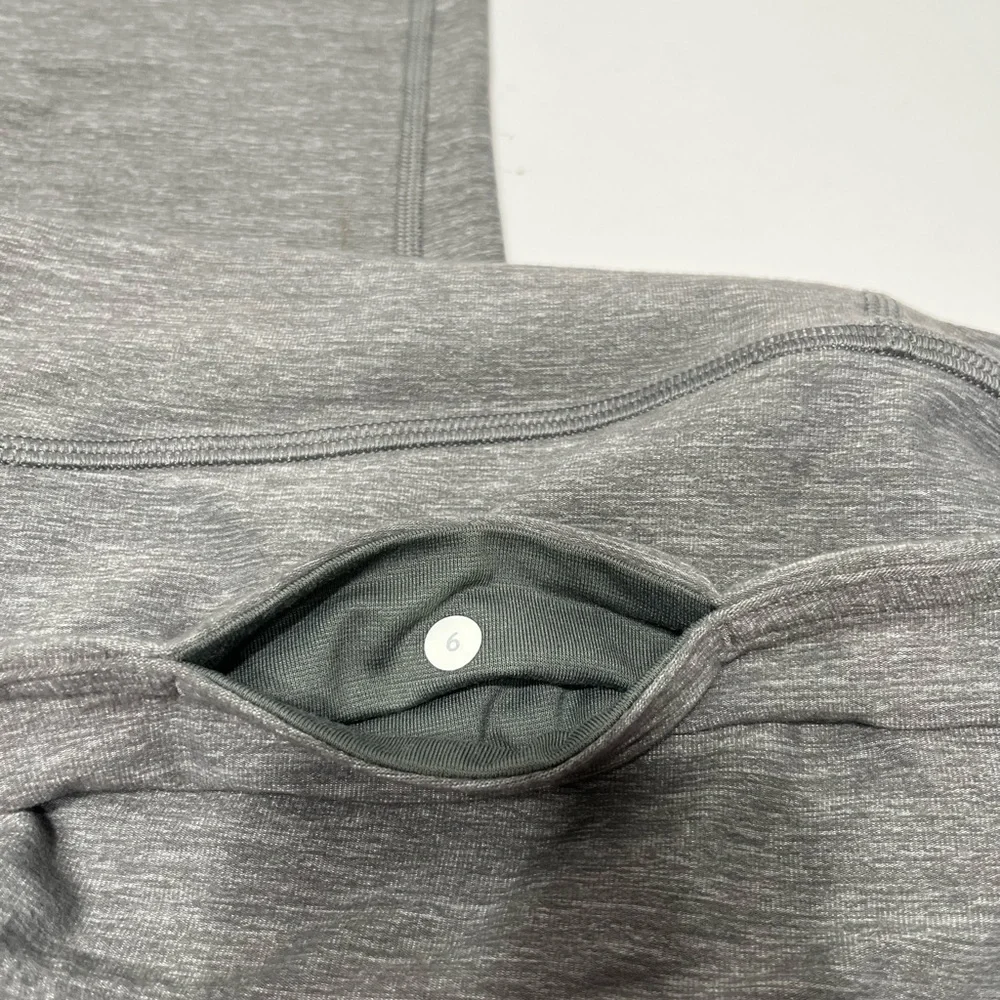 Lululemon Grey Size 6 Women’s Short Leggings, waist 28”, inseam 23”, length - Picture 12 of 14